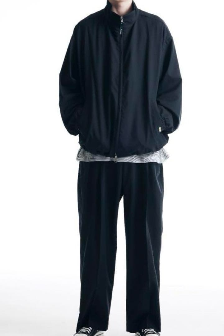 ファーラー　スタンドカラー　ジップアップ　ブルゾン　パンツ