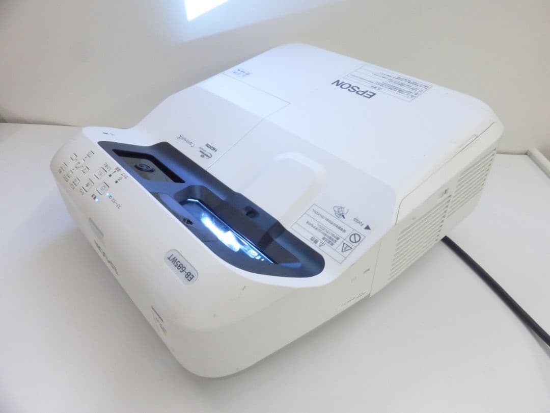 リモコン付 EPSON 　プロジェクター EB-685WT　0〜1000時間