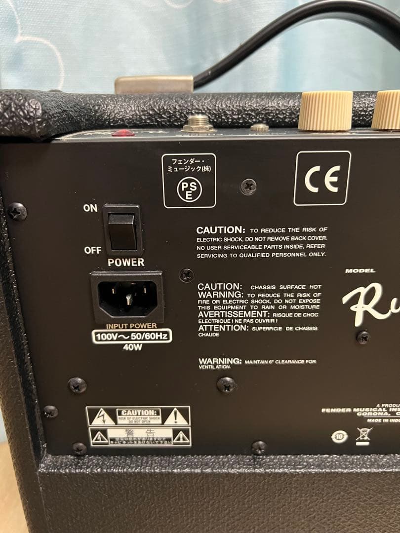 《美品送料込》‼️ Fenderフェンダー Rumble 15ベース用コンボアンプ