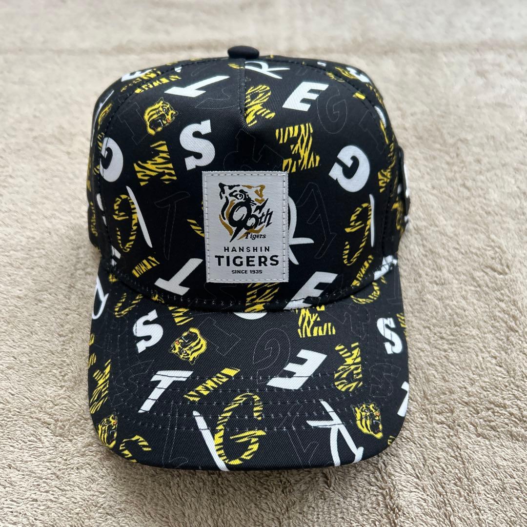 阪神タイガース 創設90周年記念開幕戦 来場者プレゼントキャップ（新品