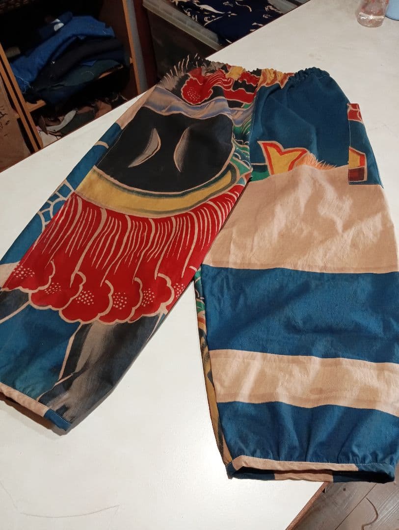 ジ*ョ様 ★家紋幟旗のパンツ★柿渋染★