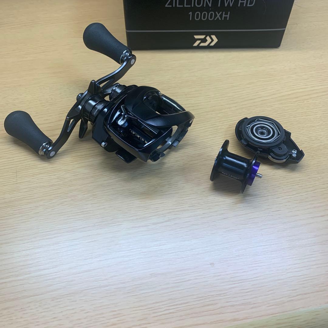 22 ジリオンTW HD 1000xh