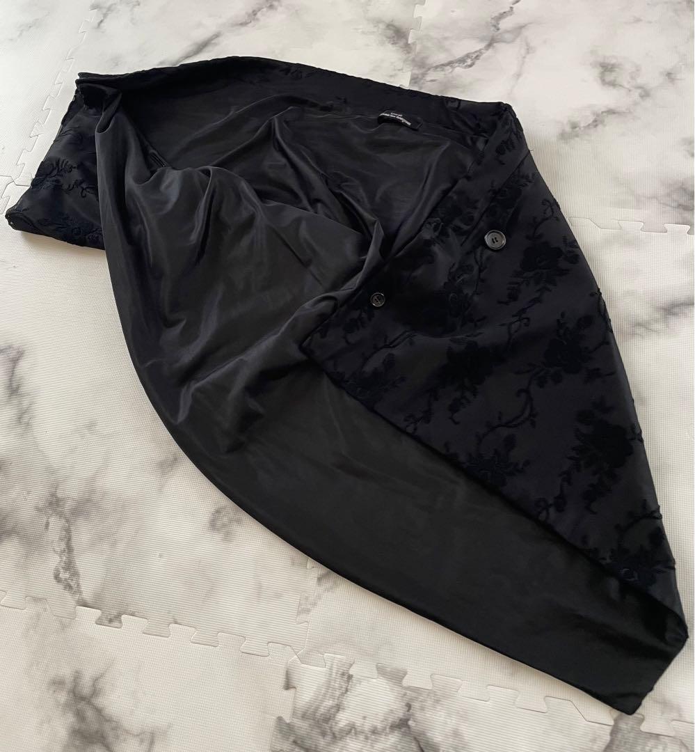 tricot Comme des Garçons】フローラル中綿変形ポンチョ