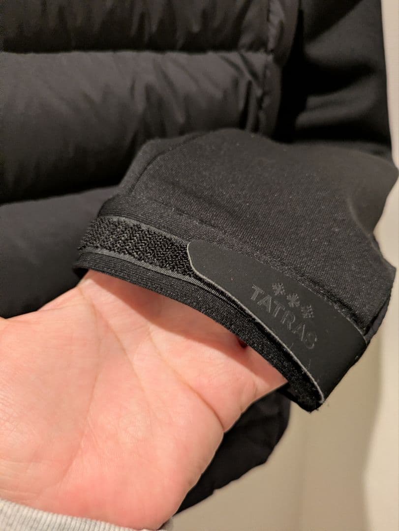 TATRAS TARO 03 ブラック ダウンジャケット