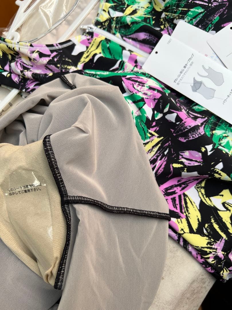 〈お値下げです！〉ワコール　レディーススイムウェア