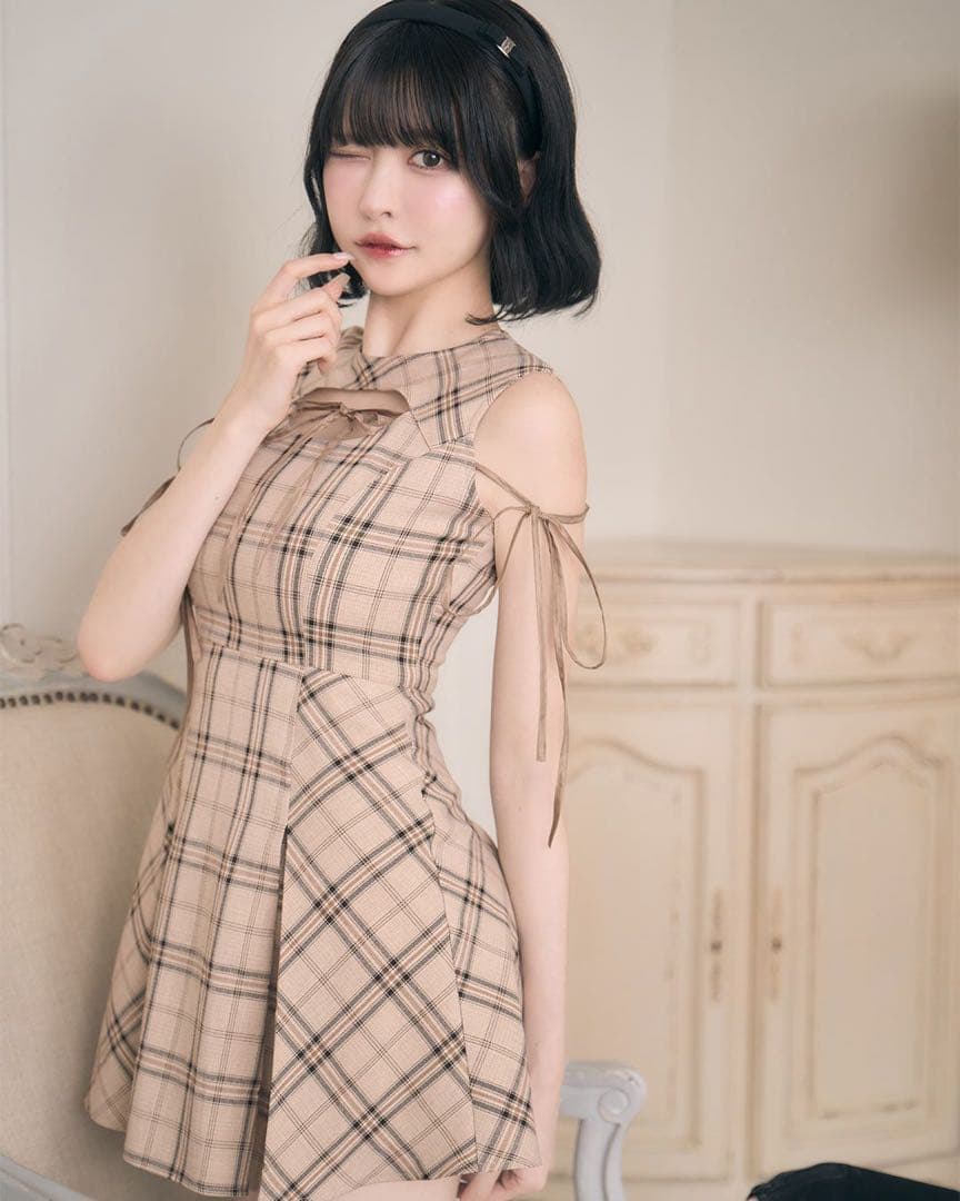 美品michellMacaron フロントオープンチェックミニワンピ ベージュ