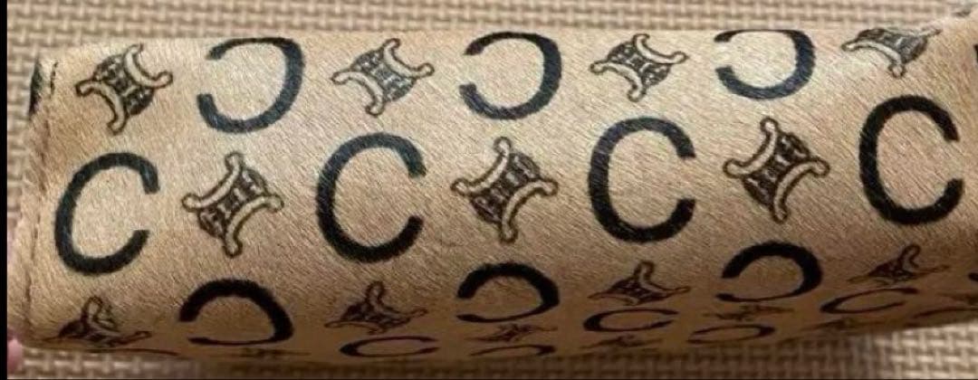 新品未使用　セリーヌ　ハラコのポーチ