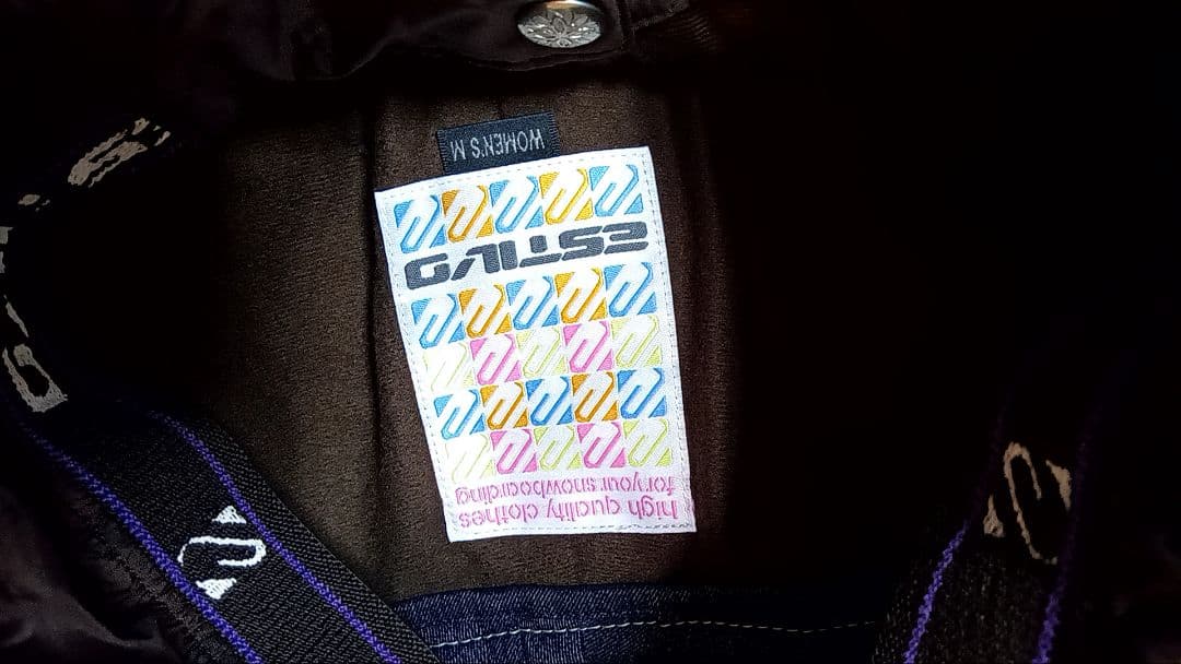 ESTIVO 上下セット スノーボードウェア 女性用 L-Mブーツカットデニム