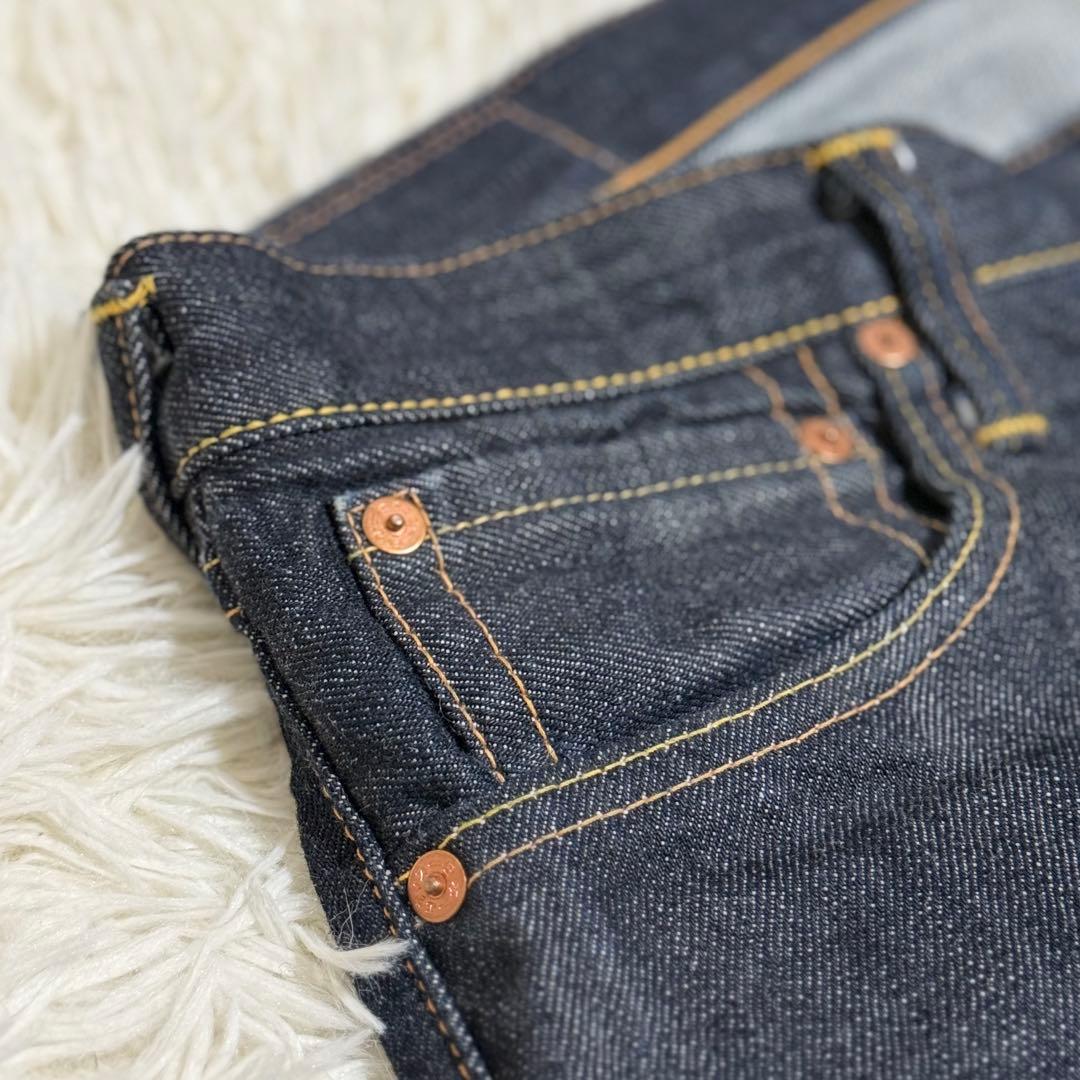 超美品　EVISU　ジーパン　黒ペイントカモメ　Ｖステッチ　赤耳　ボタンフライ