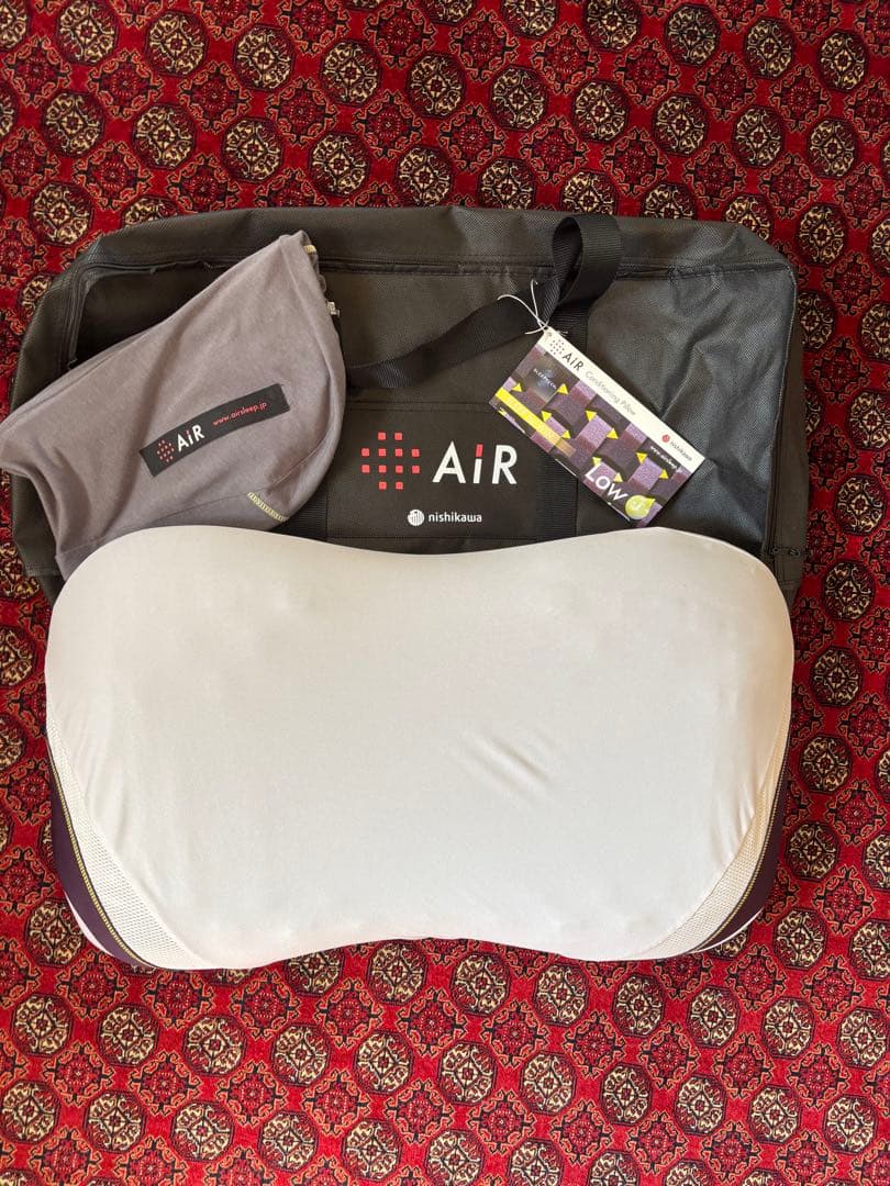 西川　AIR conditioning pillow 4D LOW 枕