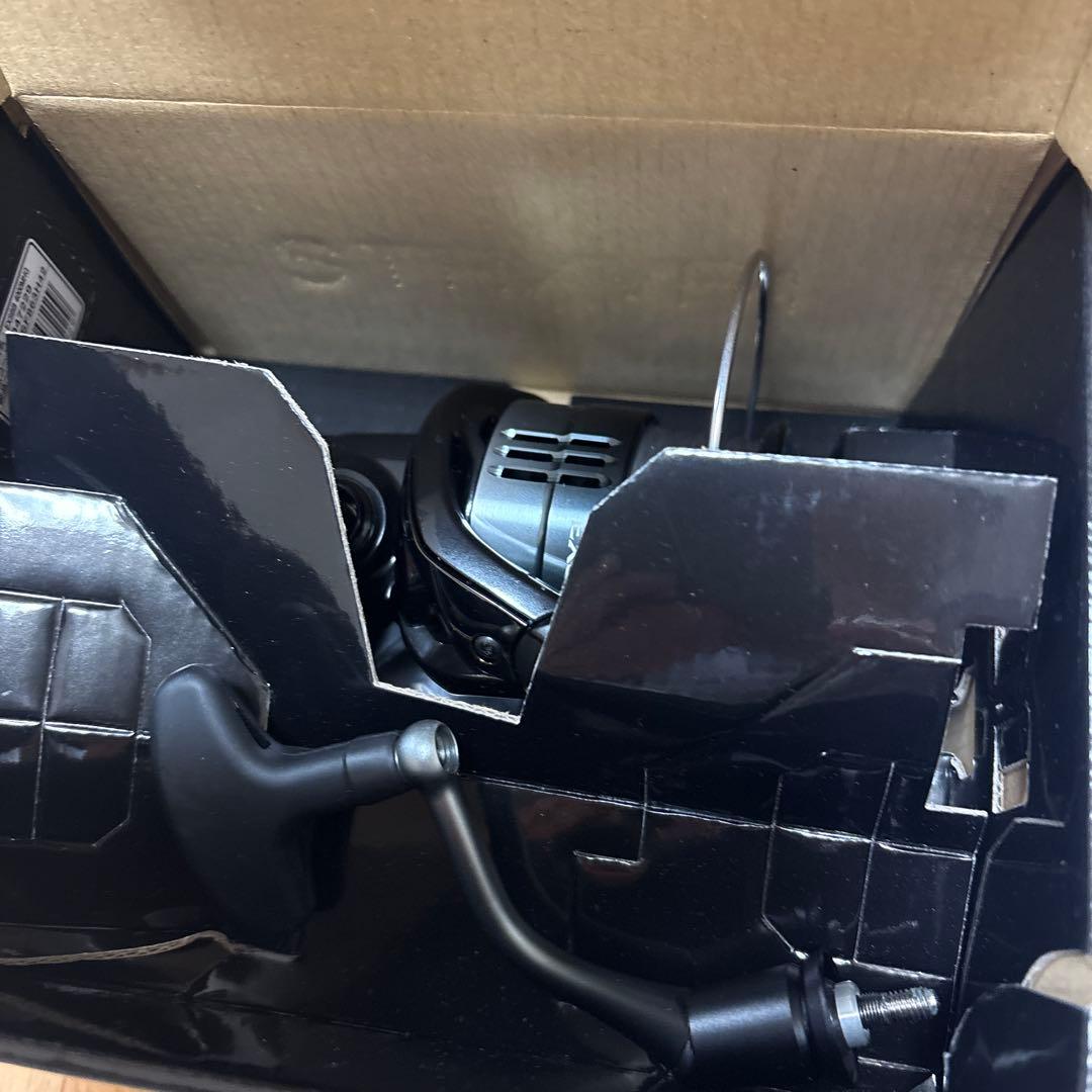 ◇新品◇ SHIMANO 24EXSBB 4000MHG スピニングリール