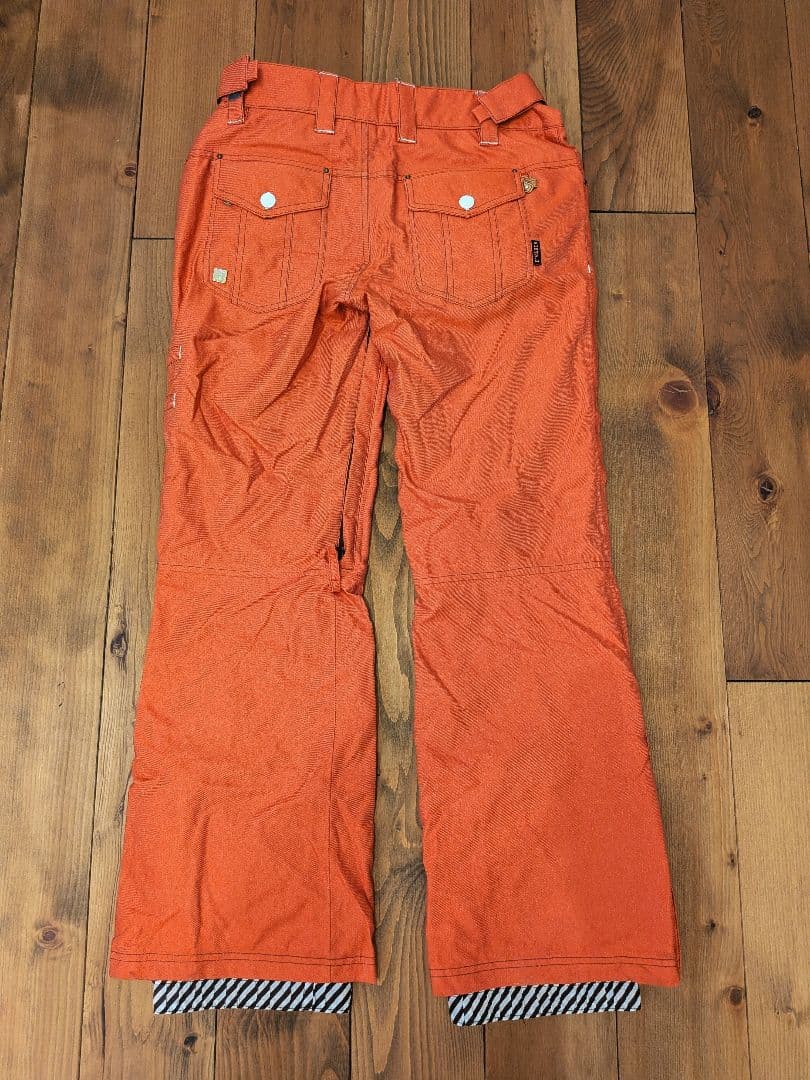 【SISTA.J】スノーボードウェアセット