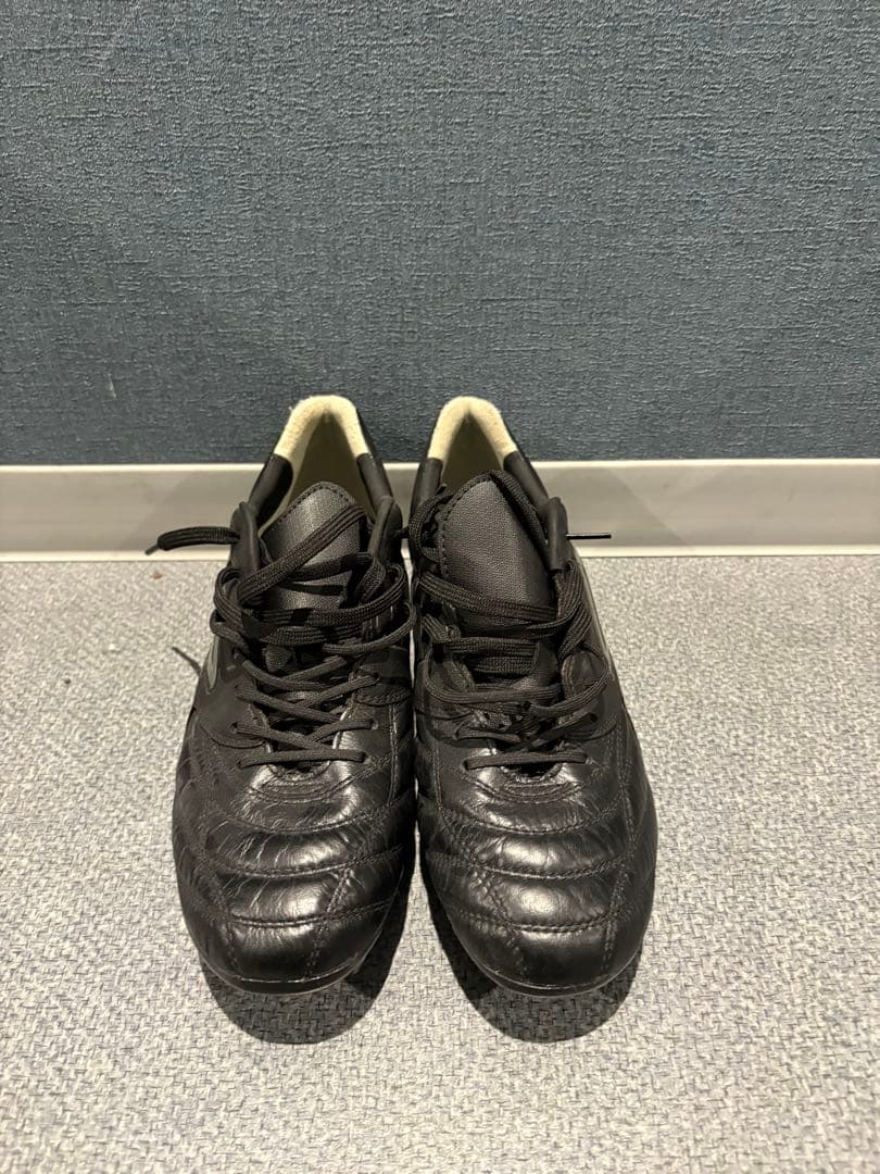 アンブロ　鉄スパイク　26cm ブラック