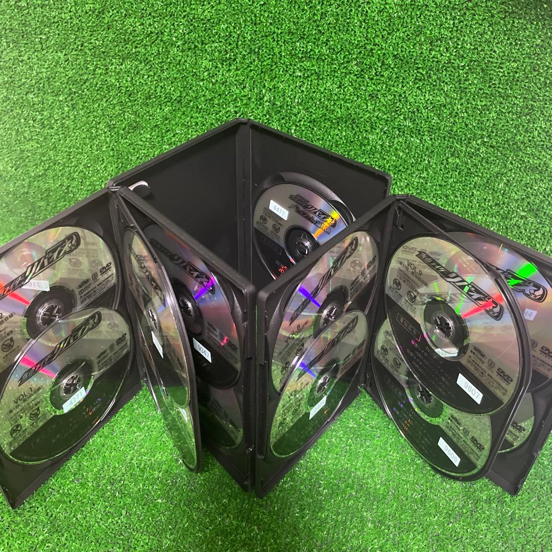 新品ケース封入　仮面ライダーリバイス 全巻+劇場版