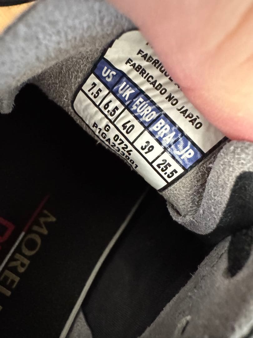 モレリア NEO 4 JAPAN 25.5cm