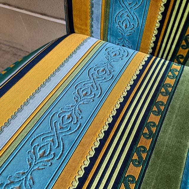 KAREのエコノベリーブリティッシュダイニングチェア①