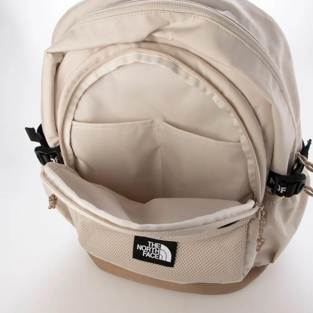 つきこ⭐︎韓国限定 新品THE NORTH FACE 20Lリュック