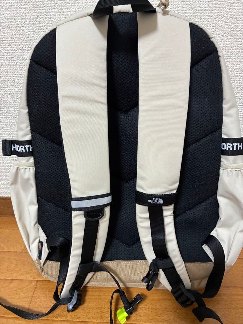 つきこ⭐︎韓国限定 新品THE NORTH FACE 20Lリュック