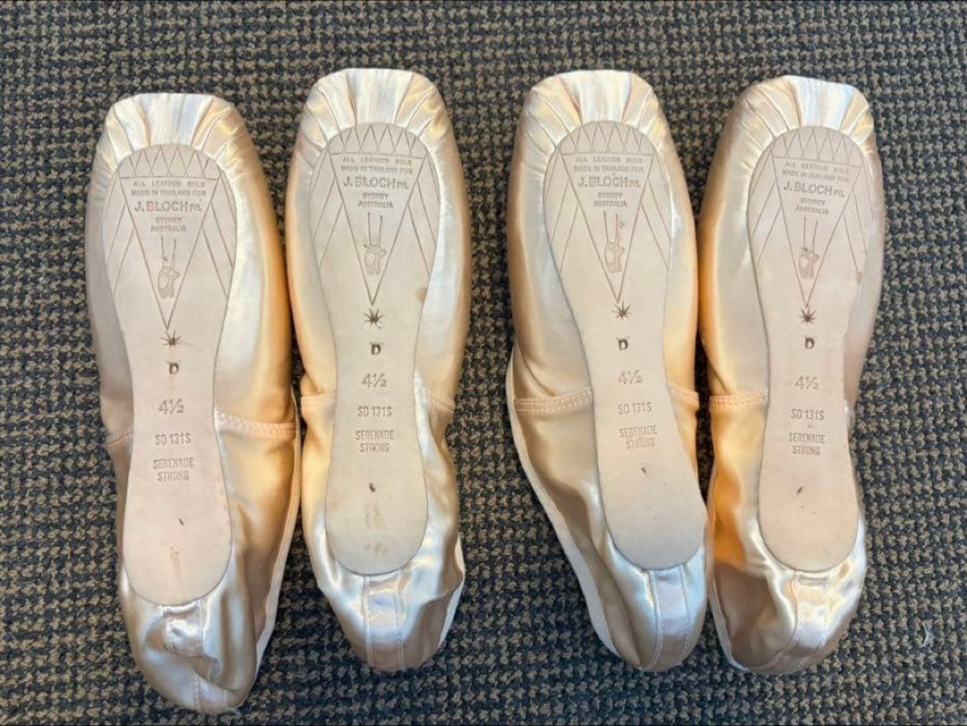 ブロック　トゥシューズ　未使用　セレナーデ　ストロング　4.5D 2足セット
