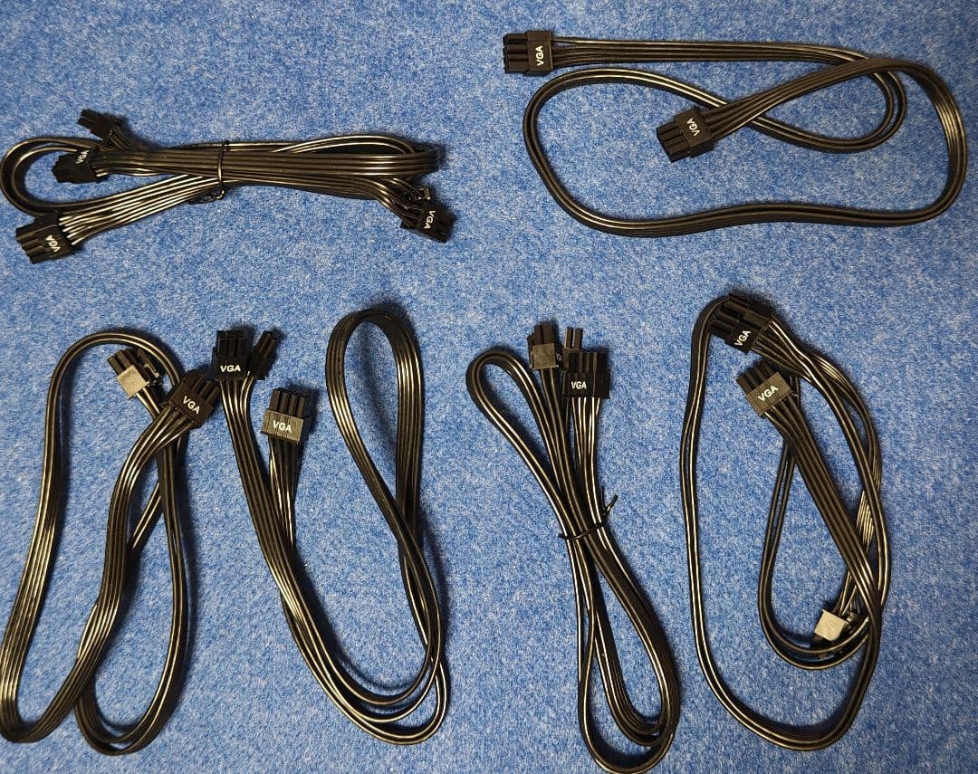 SUPERFLOWER 電源 LEADEX SE 1000W 12VPWR付き