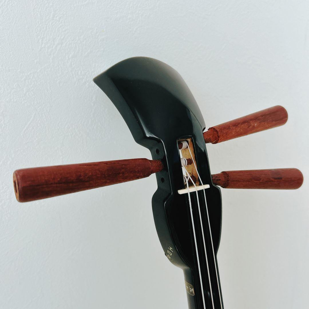 ✨美品✨勘所シール貼付あり✨ 沖縄三線 人工革 人工蛇革 本体のみ 蛍光イエロー