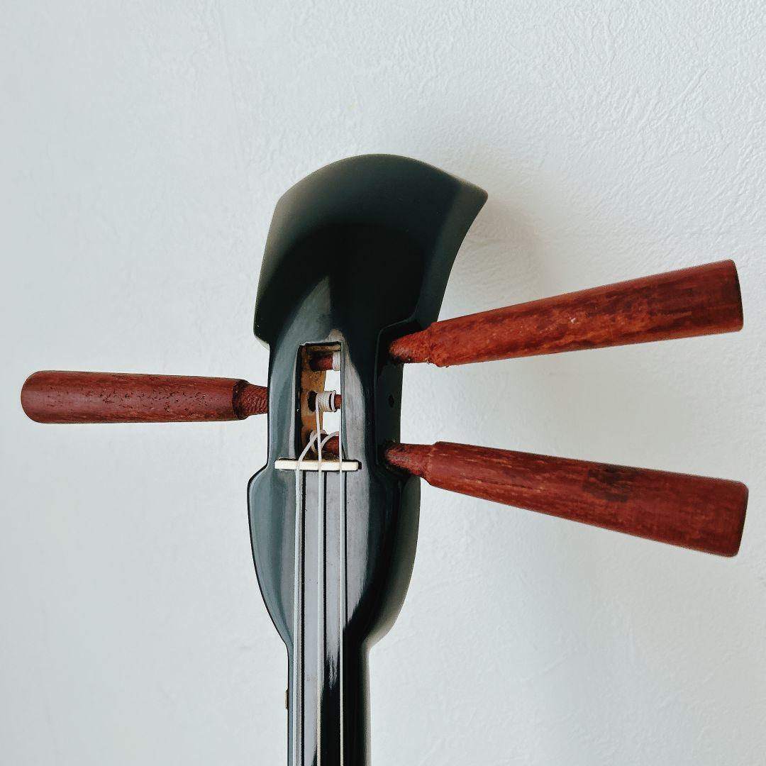 ✨美品✨勘所シール貼付あり✨ 沖縄三線 人工革 人工蛇革 本体のみ 蛍光イエロー