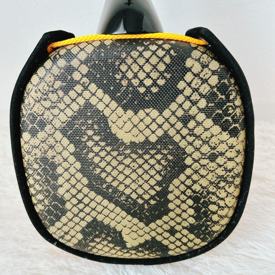 ✨美品✨勘所シール貼付あり✨ 沖縄三線 人工革 人工蛇革 本体のみ 蛍光イエロー