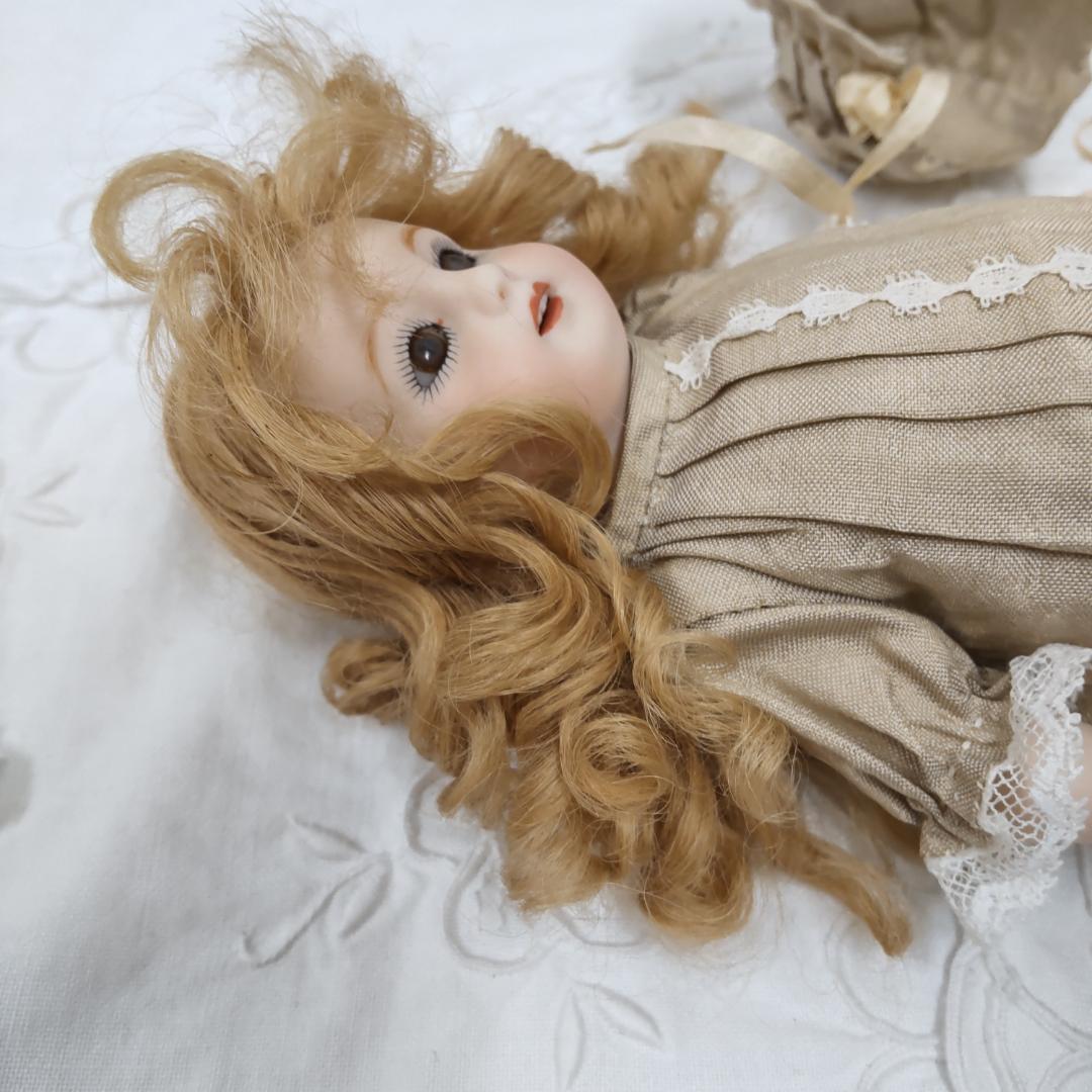アンティークドール リプロ 人形 海外作家 ビスクドール - メルカリ