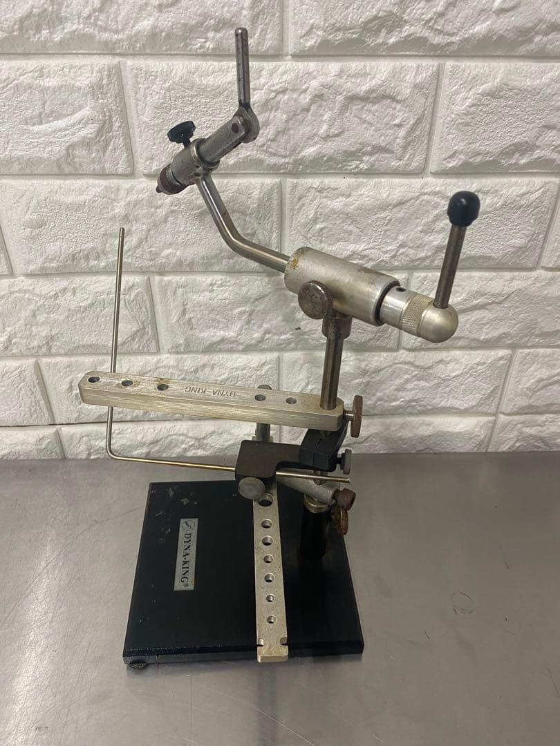 ダイナキング フライタイイングバイス　バラクーダ