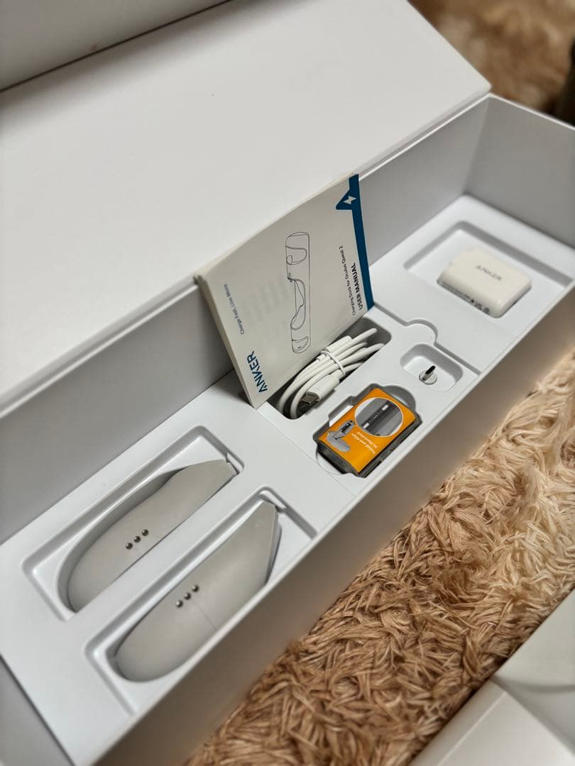  Quest 2（256GB）＋ ANKER 充電機能付きスタンドセット