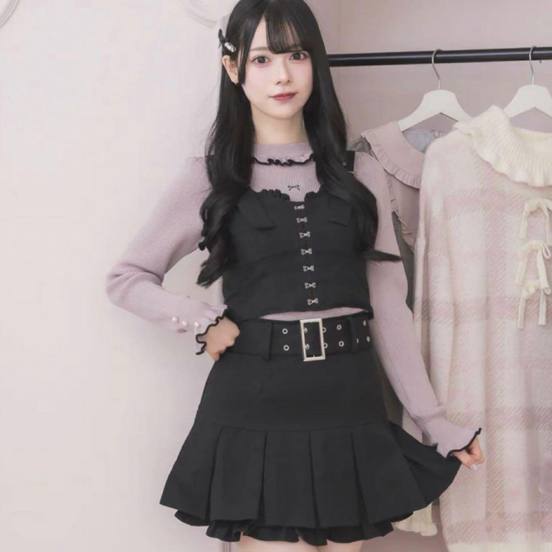 pium ピウム フロントホックビスチェ×プリーツスカートセット