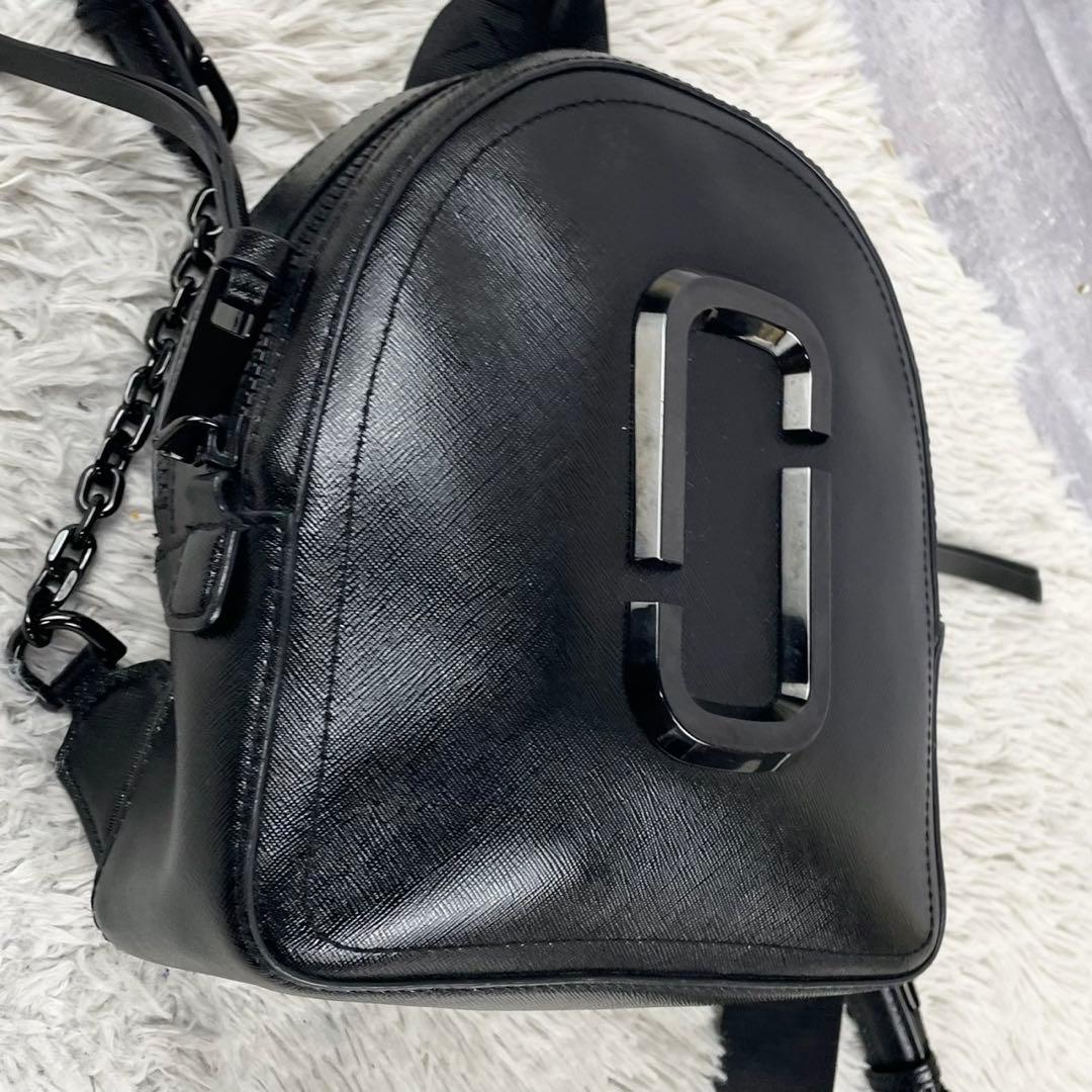 美品 マークジェイコブス レザー バックパック パックショット Jマーク 黒