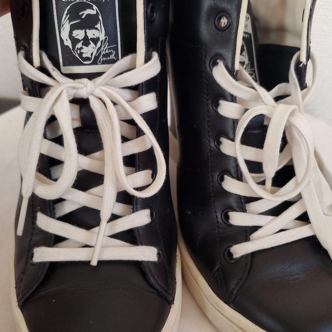 脚長効果【ヒールあり】スタンスミス 黒 25cm