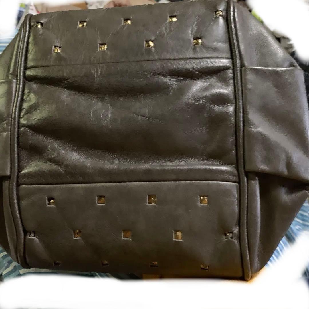 Chloe' クロエ　バッグ　ショルダーにもなります　シワ有り