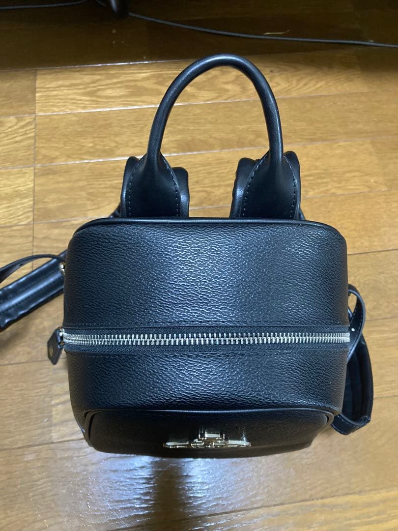 なつ　ヴィヴィアンリュック