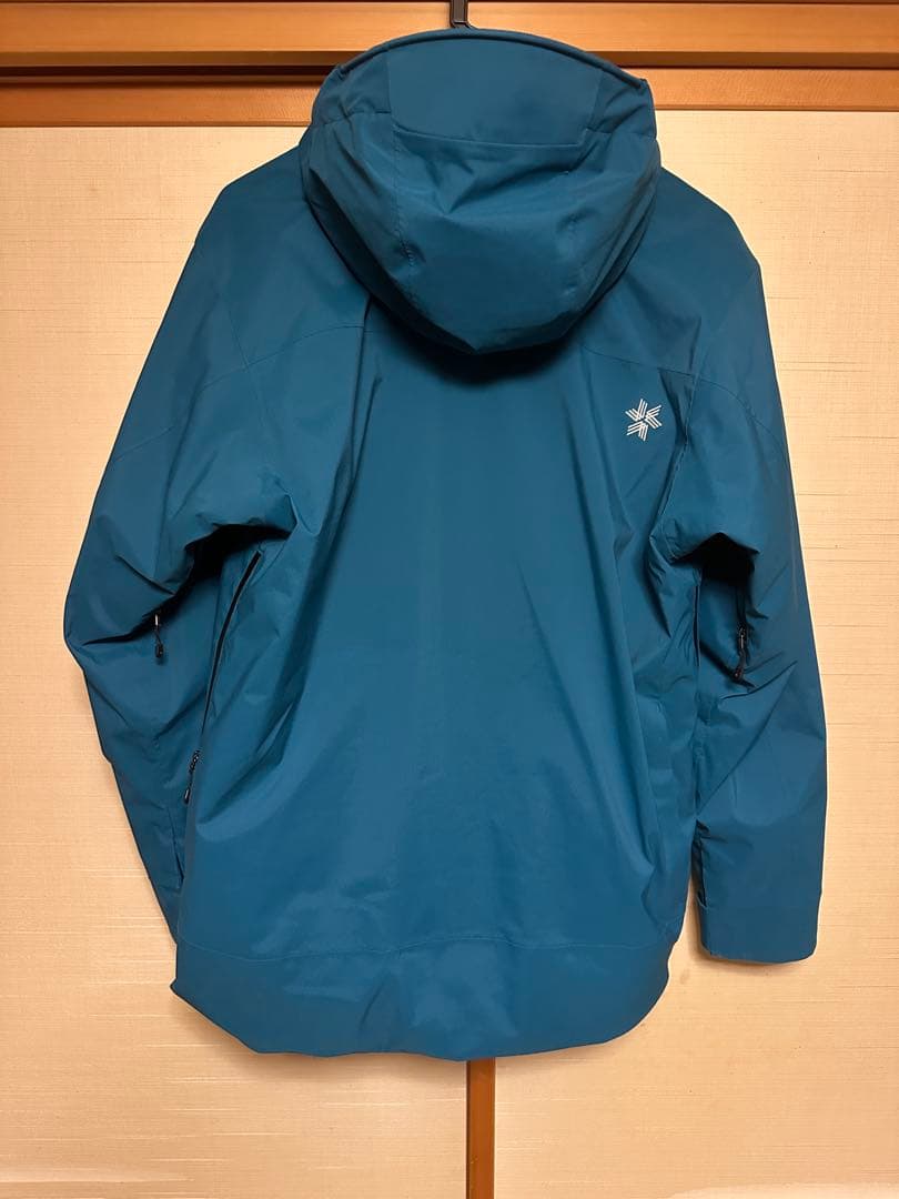 23-24 ゴールドウイン　関係者向け　スキーウェア　ジャケットのみ