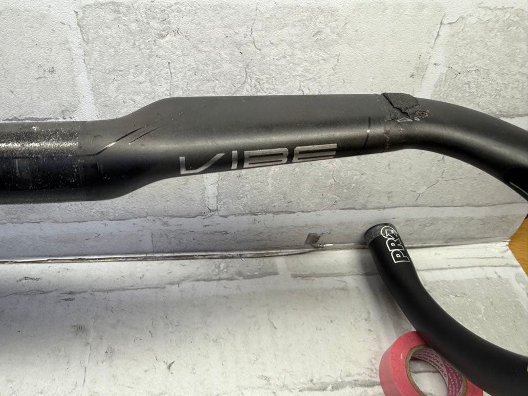 SHIMANO PRO VIBE カーボンエアロドロップハンドル