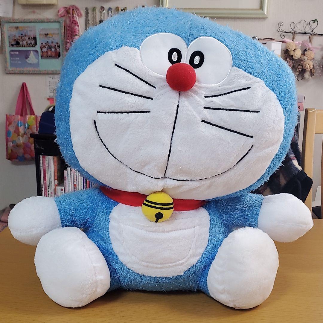 ドラえもん BIGぬいぐるみ - メルカリ
