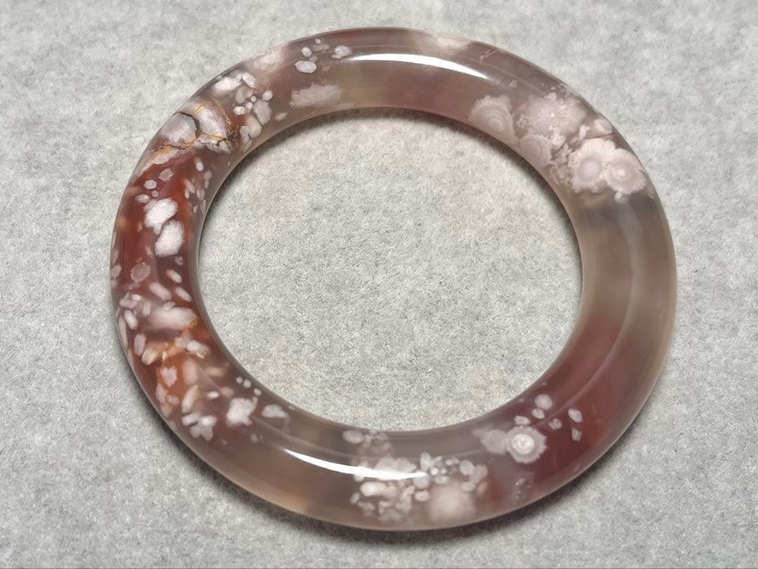 天然　桜瑪瑙バングル　54mm