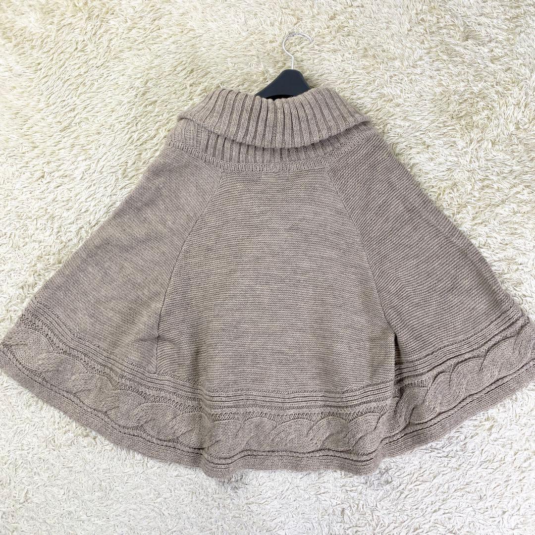 【美品】バーバリー ケーブルニットポンチョ ケープコート 38 ベージュ