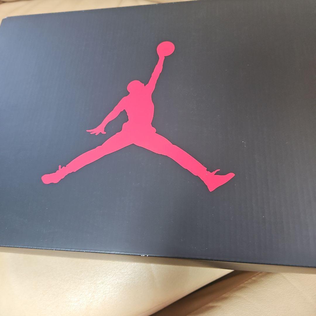 ナイキ ウィメンズ エアジョーダン5 レトロ ゴアテックス オフノワール