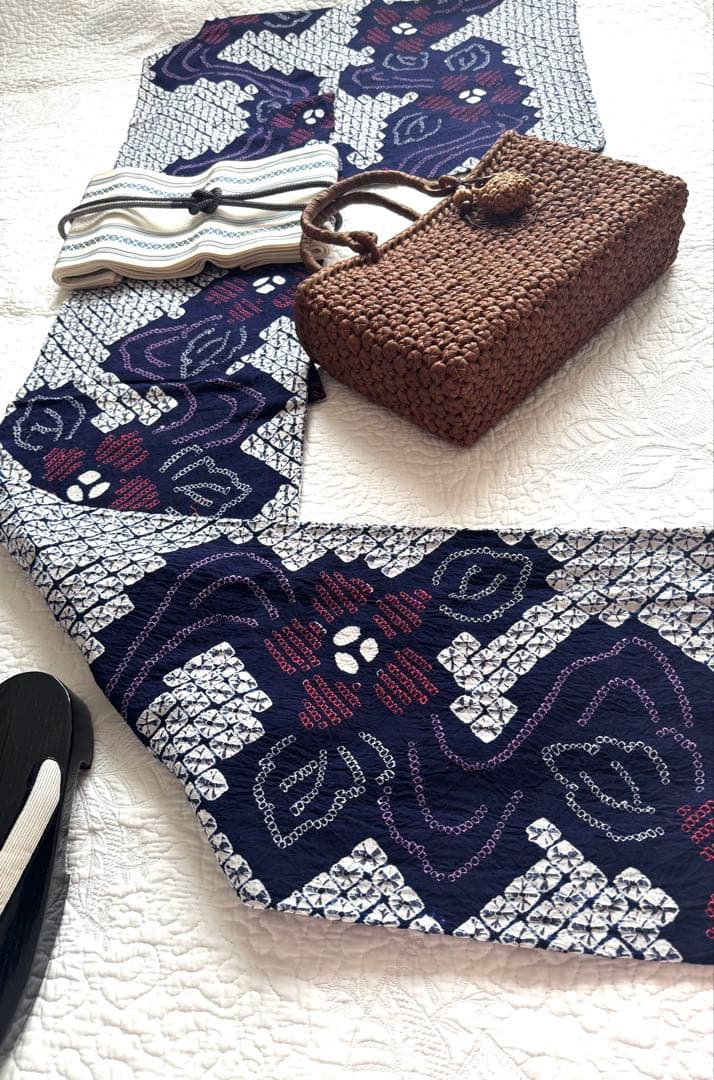 粋な大人の浴衣 高身長の方にも ◆ 有松絞り 流水花文 紫が効いたお洒落な色調