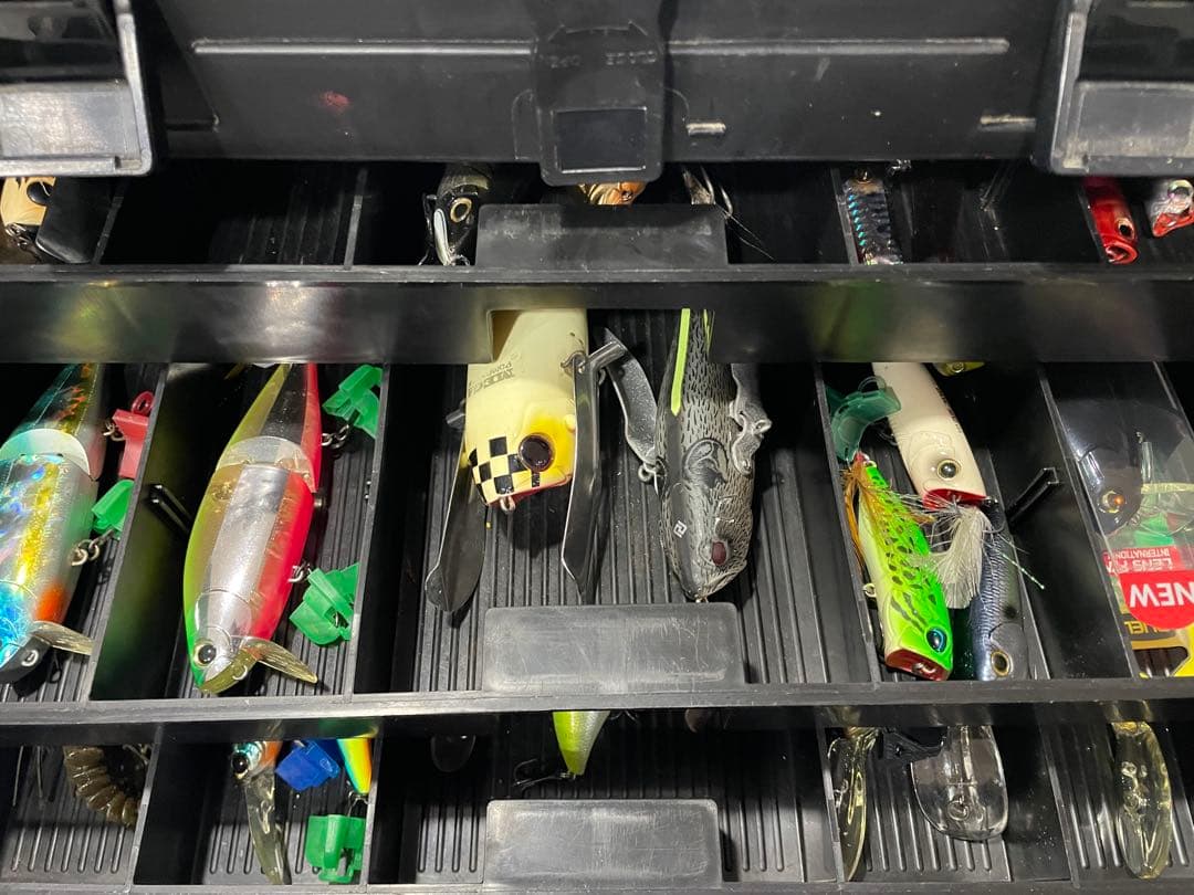 バスルアー　早い者勝ち☆BOX付き！釣り引退！処分品！投げ売り☆大量☆人気ルアー