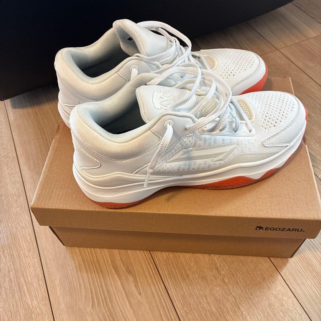 【極美品】EGOZARU エゴザル　バスケットボールシューズ