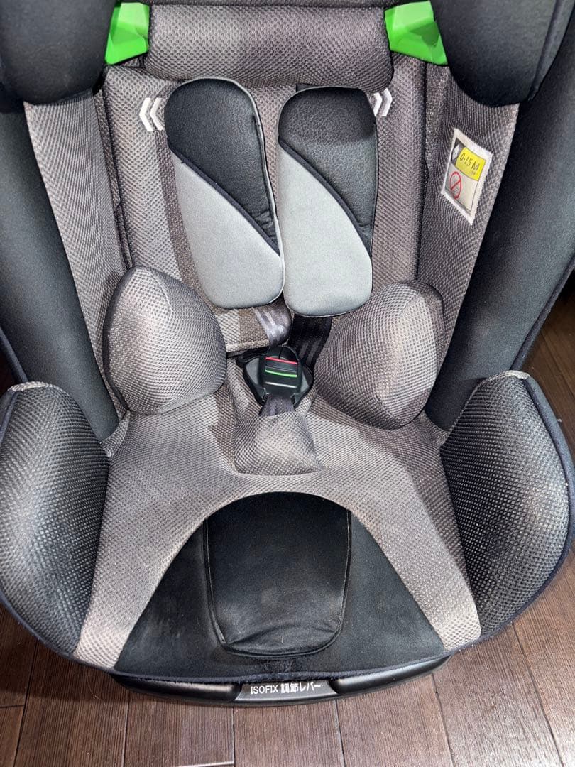 Aprica フォームフィット ISOFIX 360°セーフティチャイルドシート