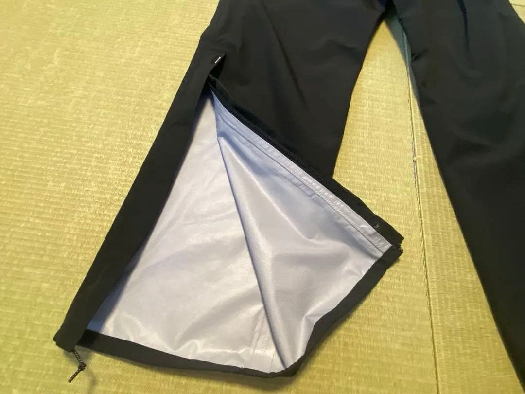 ★未使用OGASAKA オガサカONYOMEオンヨネ レインウエア上下セットＬ♪