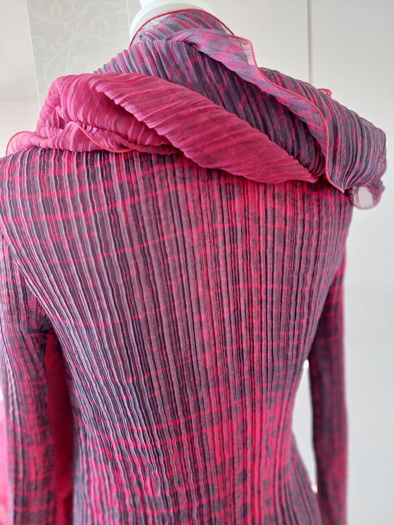 難アリ▪︎イッセイミヤケ▪︎ISSEY MIYAKE FETE▪︎二重布ストール