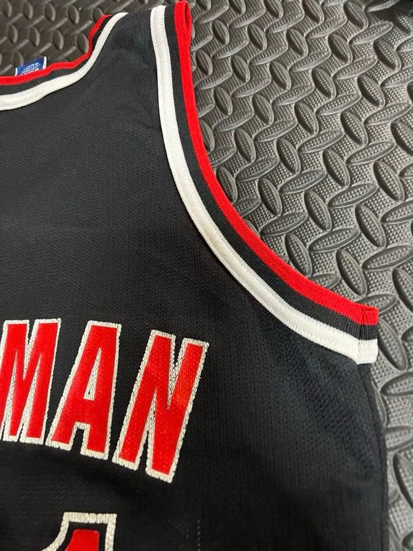 デニスロッドマン　レアヴインデージユニフォーム赤黒チャンピオンサイズ40