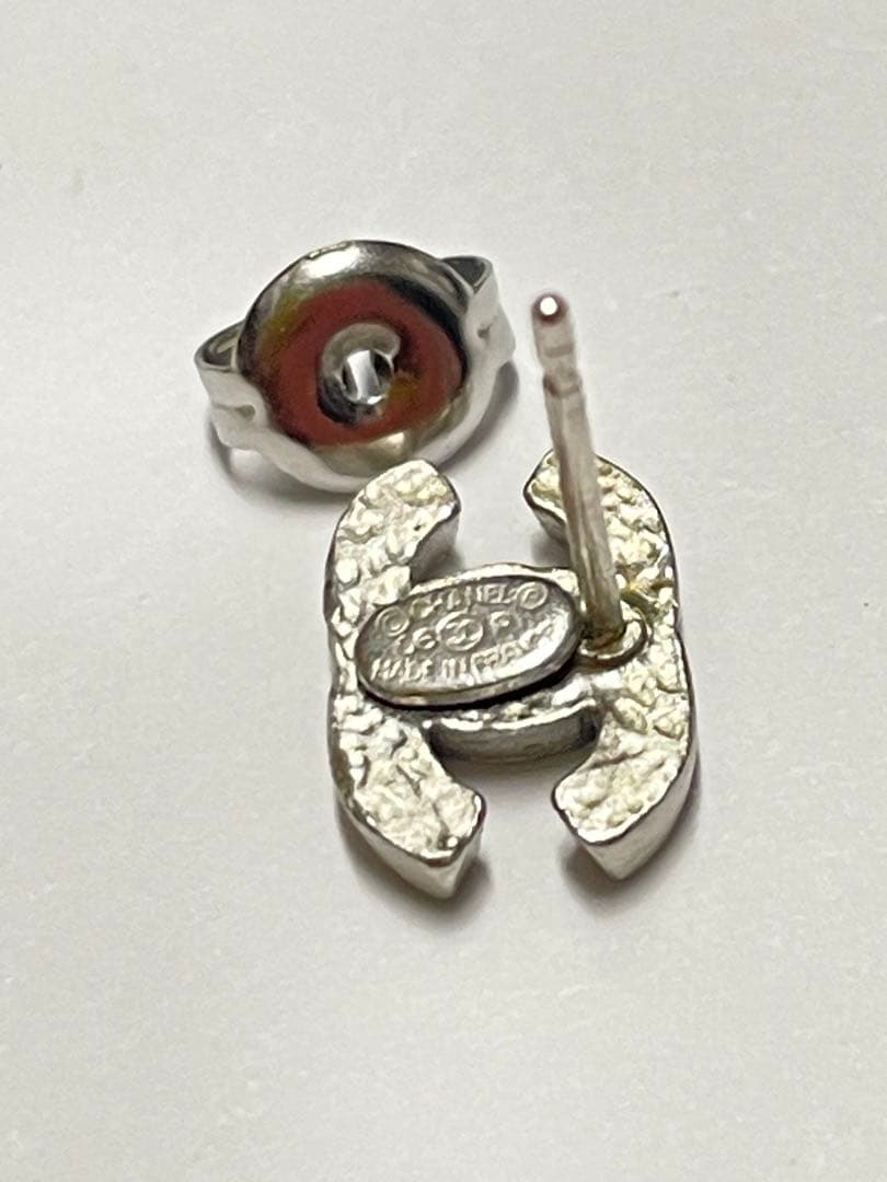 CHANELシャネル 片耳　ピアス　❤︎