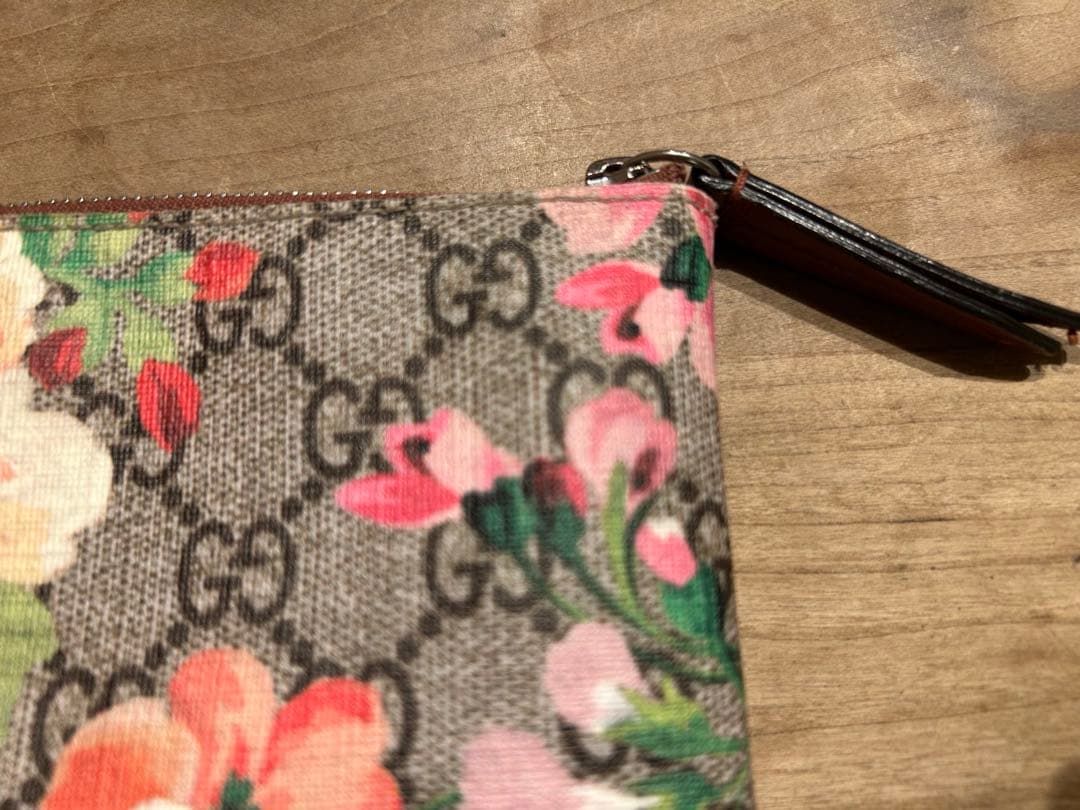 ★GUCCI★グッチ コスメポーチ ブルームス 花柄
